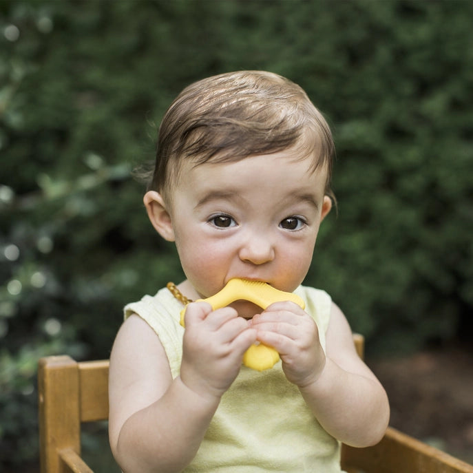 Cleaning Teether made from Silicone: Grapefruit