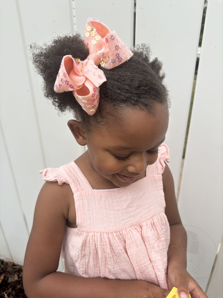 Medium Flower Sequin Tulle & GG Bow - Hot Pink