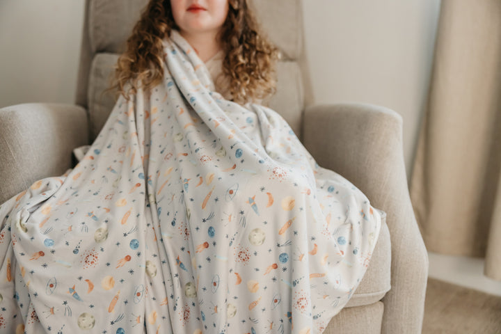 Cosmos - Three Layer Stretchy Quilt