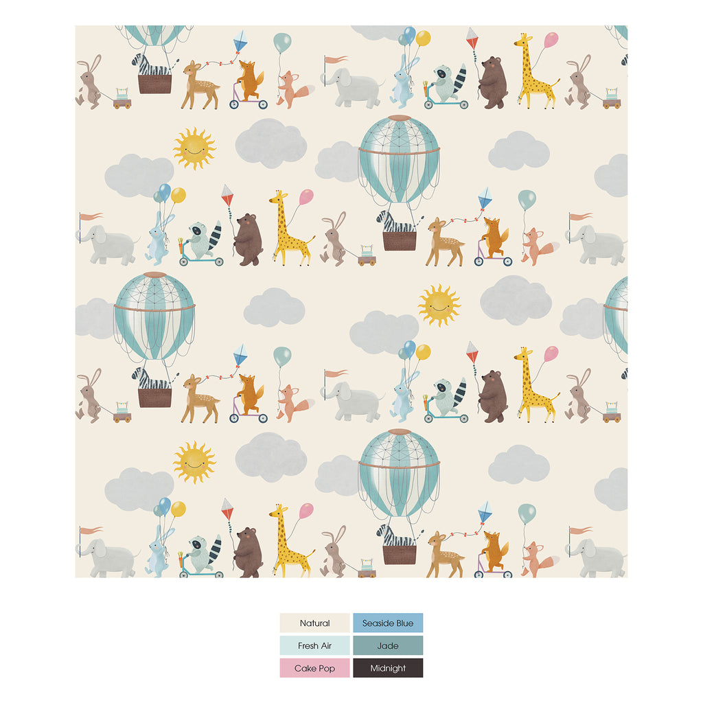 Print Knotted Layette Gown & Hat Set - Natural Animal Parade