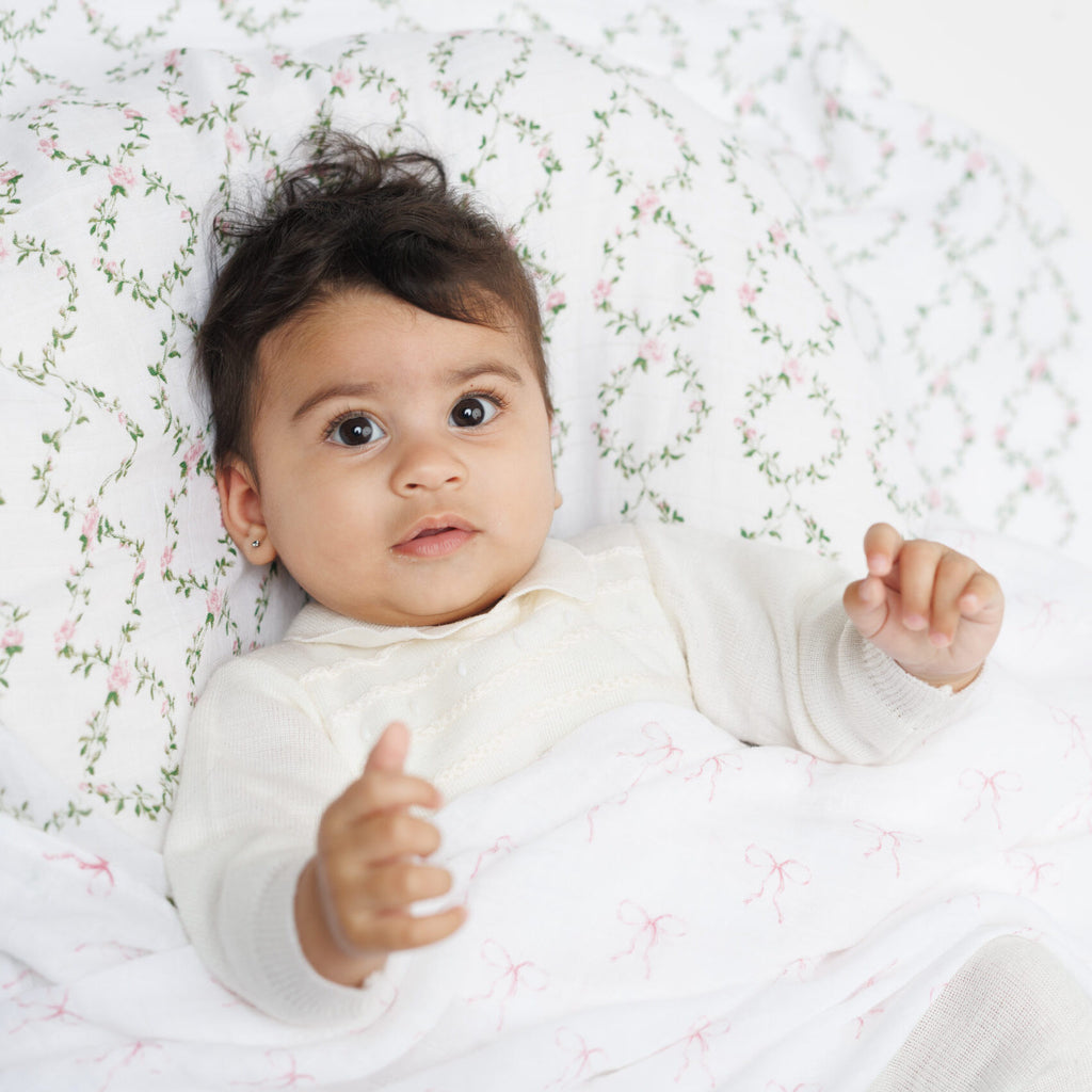 Lulujo Cotton Swaddles - Bows & Rose Trellis