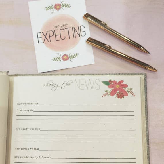 Pregnancy Journal BUMP to BABY Floral Wreath