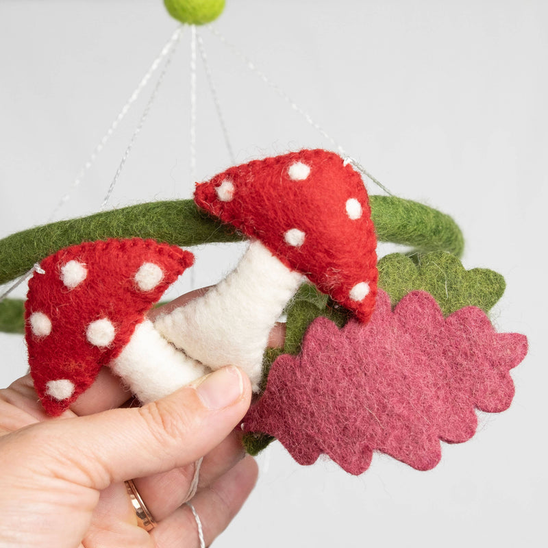 Forest Creatures - Felt Baby Mobile