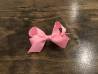 Infant Bows by Vivian Specialties